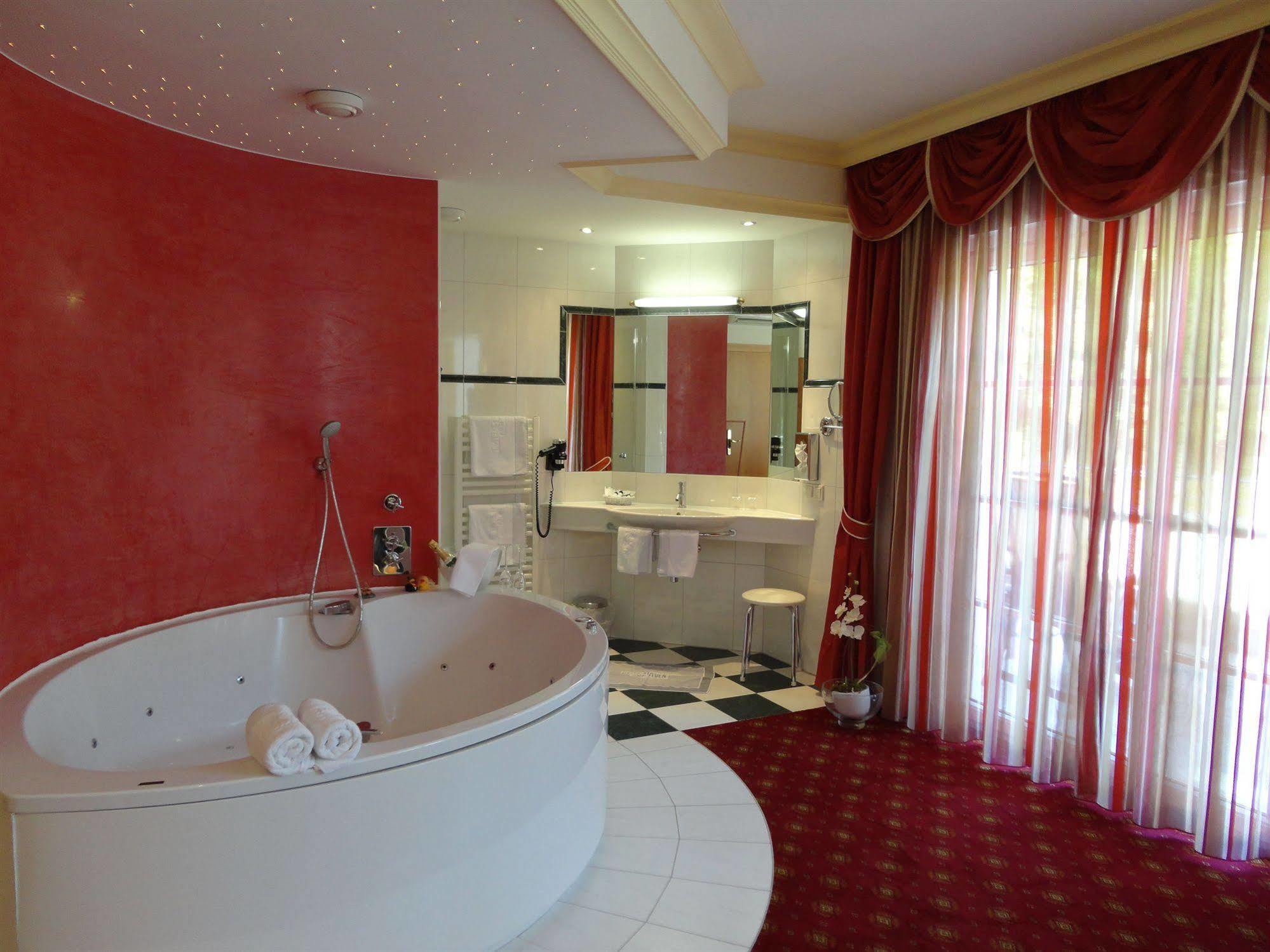 אנספלדן Komfort-Hotel Stockinger מראה חיצוני תמונה