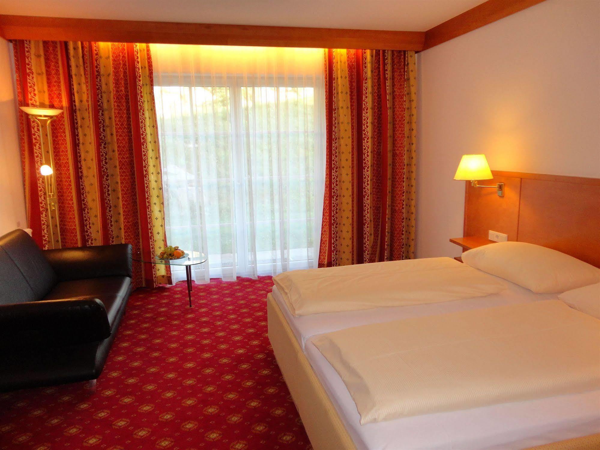 אנספלדן Komfort-Hotel Stockinger מראה חיצוני תמונה