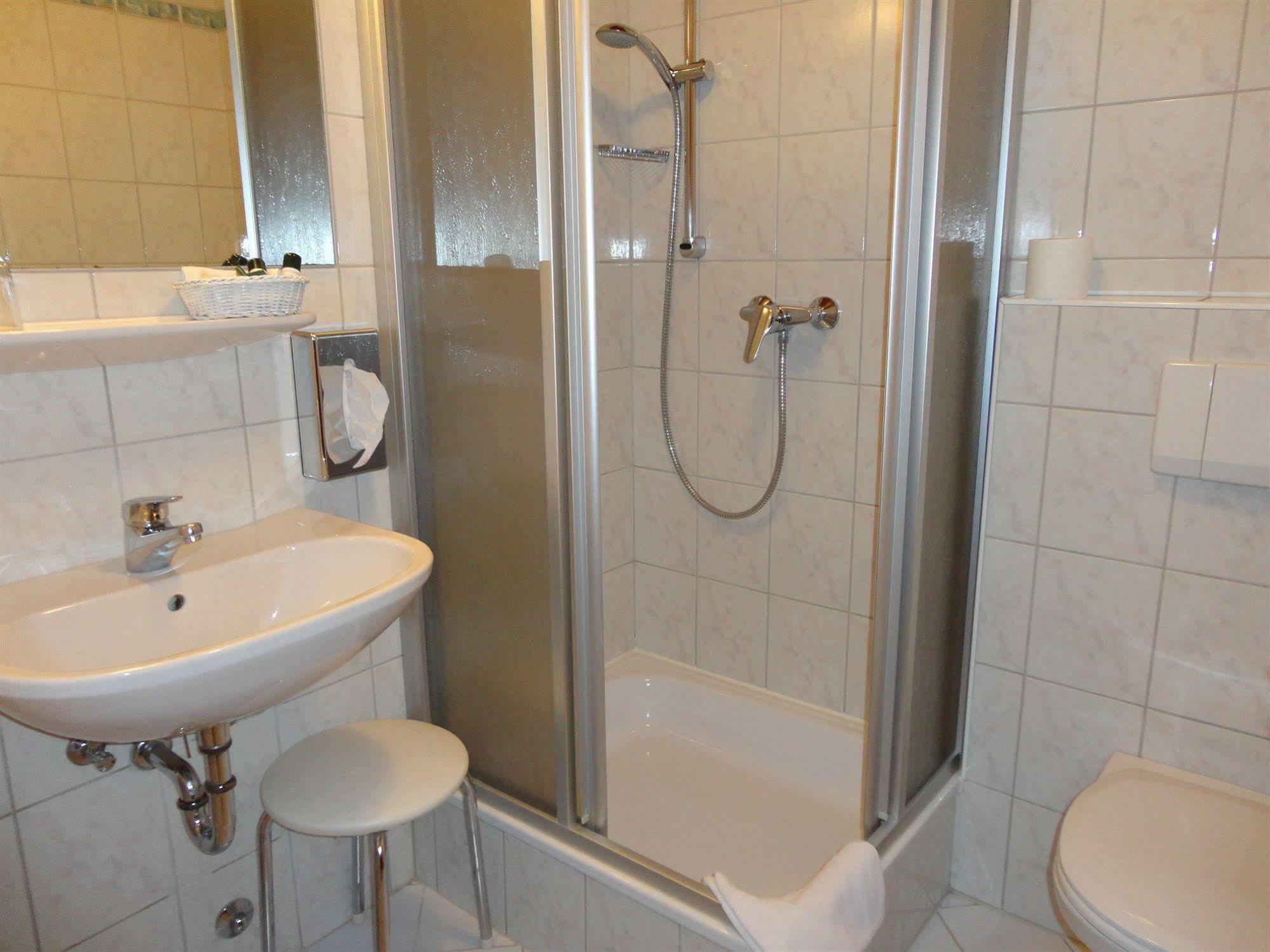 אנספלדן Komfort-Hotel Stockinger מראה חיצוני תמונה